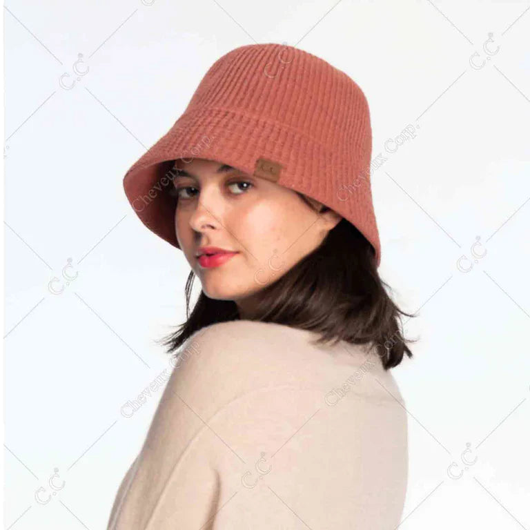 CLOCHE BUCKET HAT