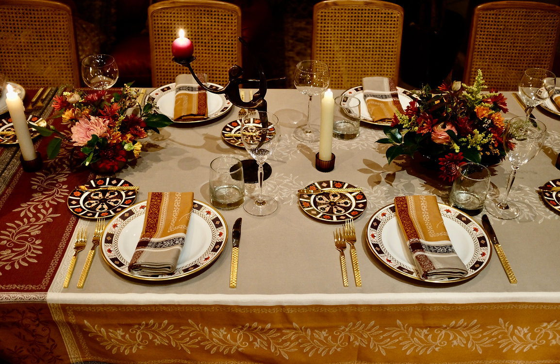 Olivia Cinnamon Jacquard Tablecloth (Water-Repellent)
